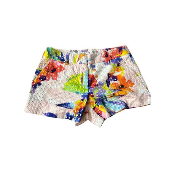Trina Turk Summer Floral Eyelet Multi Shorts Size 4 - Picture 1 of 8